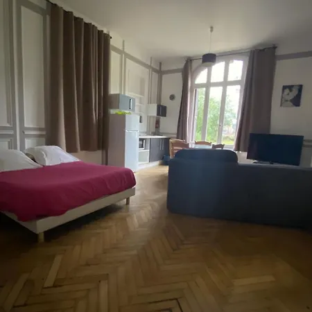 Chateau Le Valasse *