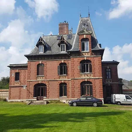 Chateau Le Valasse Casa de Férias