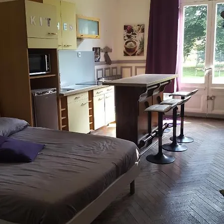 Chateau Le Valasse *